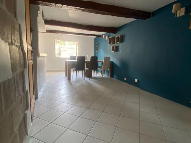 Location Appartement 3 pièces 53m²