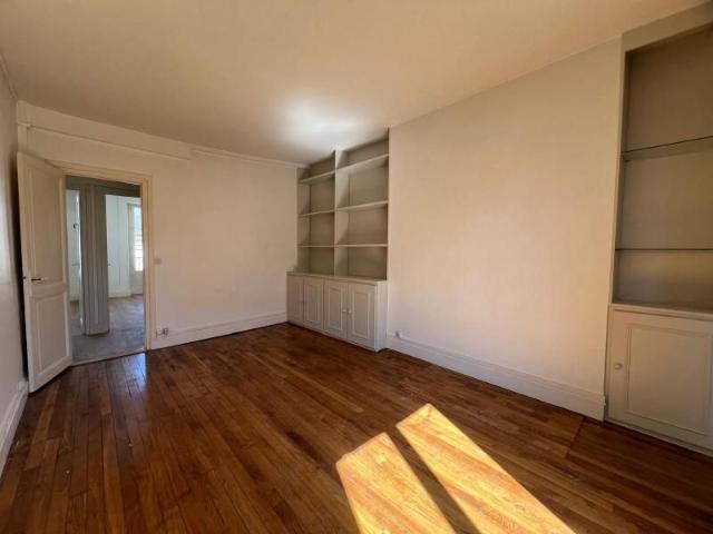 Location Appartement 3 pièces 53m² ORLEANS 45000