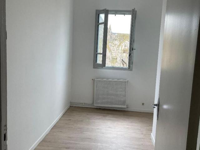 Location Appartement 3 pièces 53m² MONTPELLIER 34000