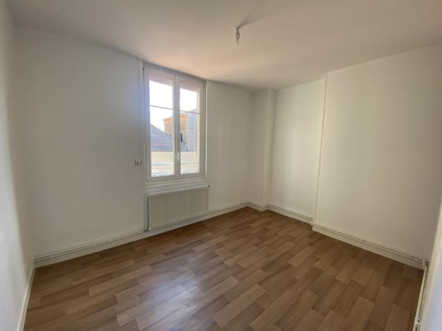 Location Appartement 3 pièces 53m² REIMS 51100