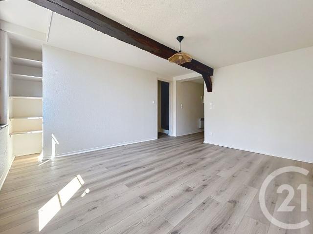 Location Appartement 3 pièces 53m² TROYES 10000