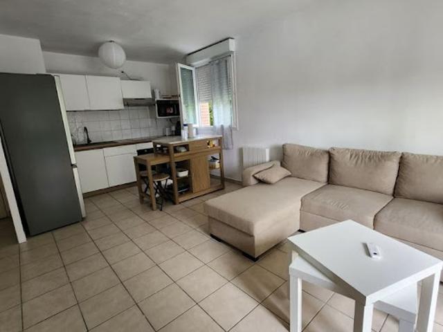 Location Appartement 3 pièces 50 m2 Etampes