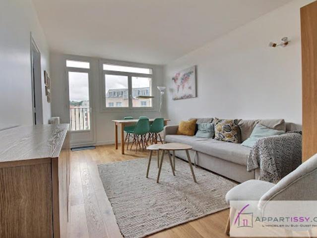 Location Appartement 3 pièces 51.81 m2 Issy les Moulineaux