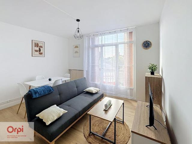 Location Appartement 3 pièces 51.93 m2 Montluçon