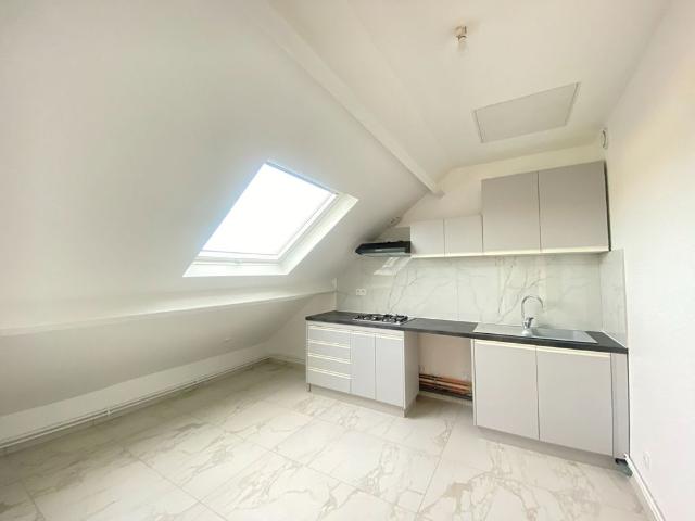 Location appartement 3 pièces, 51.06m², Saint Michel sur Orge
