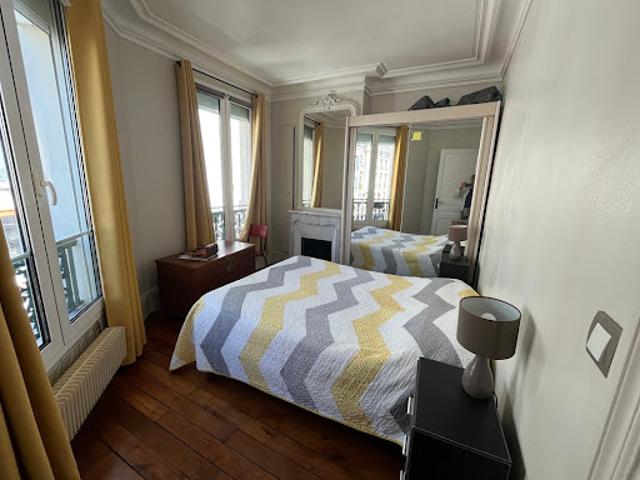 Location Appartement 3 pièces 51.27 m2 Paris 15ème