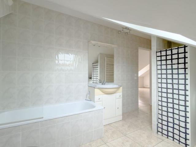 Location appartement 3 pièces, 51.36m², Montgeron