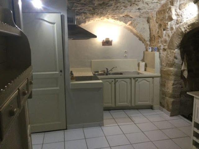Location Appartement 3 pièces 51 m2 Arpaillargues et Aureillac
