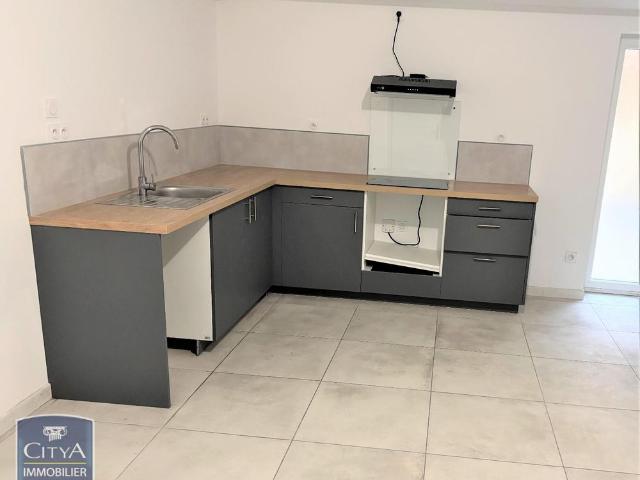 Location Appartement 3 pièces 51m² CASTELSARRASIN 82100