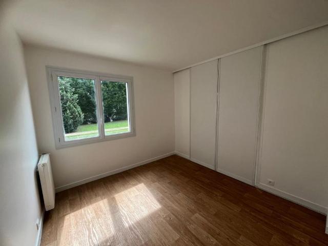 Location Appartement 3 pièces 51m² BOURG LA REINE 92340
