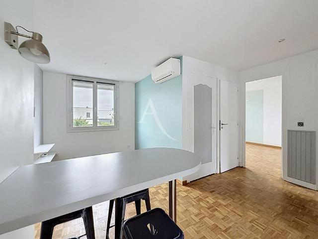 Location Appartement 3 pièces 51m² ST BARTHELEMY D ANJOU 49124