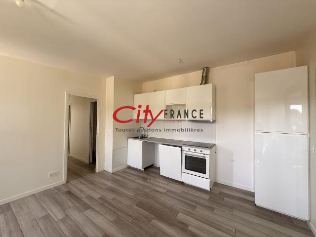 Location Appartement 3 pièces 51m² VILLENNES SUR SEINE 78670