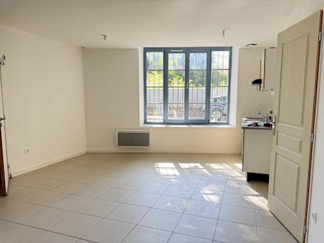 Location Appartement 3 pièces 52.28 m2 Pezenas