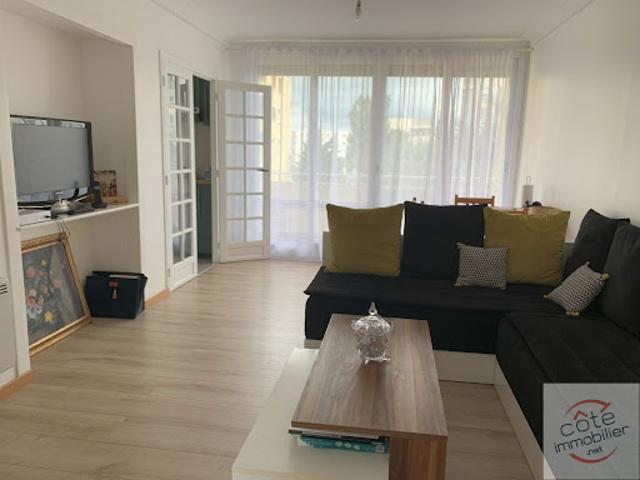 Location Appartement 3 pièces 52 m2 Villejuif