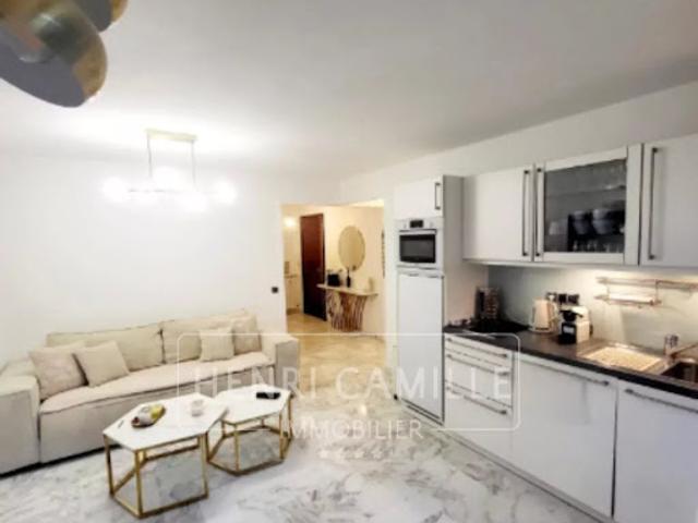 Location Appartement 3 pièces 52 m2 Cannes