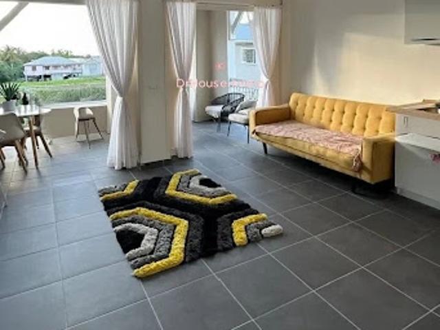 Location Appartement 3 pièces 52 m2 Les trois ilets
