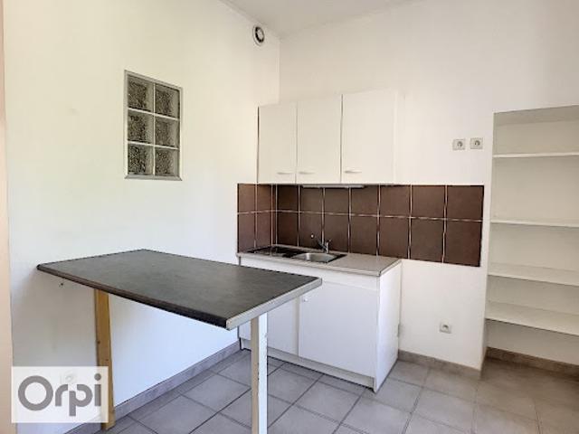 Location Appartement 3 pièces 52 m2 Montluçon