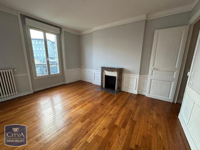 Location Appartement 3 pièces 52m² CHATEAUROUX 36000