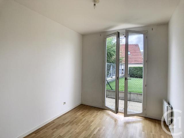 Location Appartement 3 pièces 52m² CREPY EN VALOIS 60800