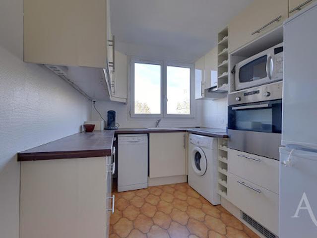 Location Appartement 3 pièces 57.6 m2 Montreuil