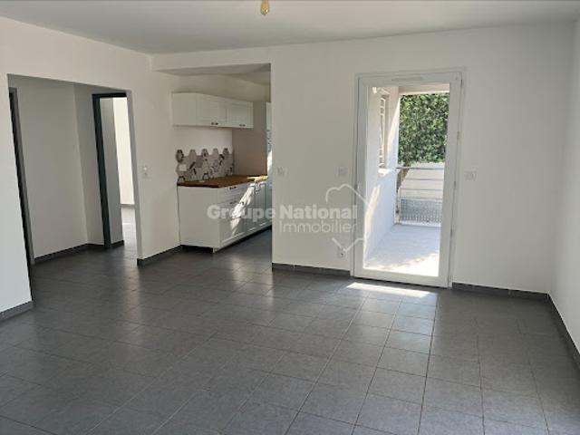 Location Appartement 3 pièces 57.6 m2 Arles