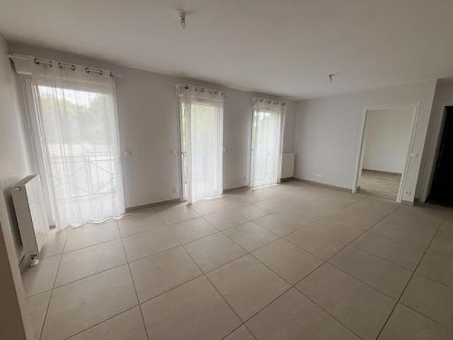 Location Appartement 3 pièces 57.6 m2 Trappes