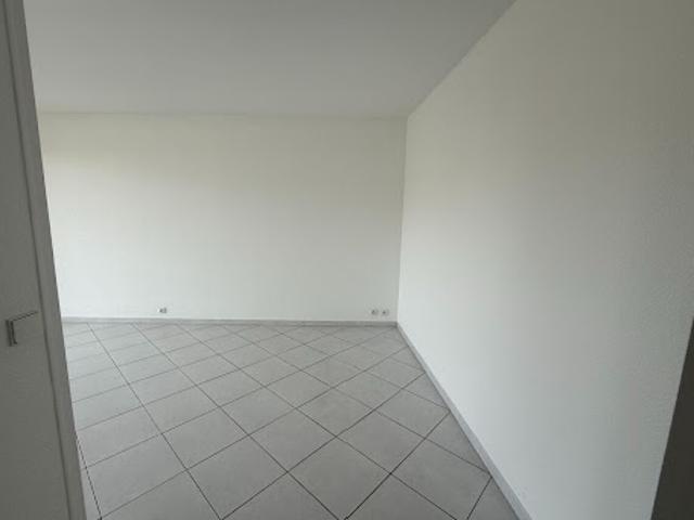 Location Appartement 3 pièces 57.72 m2 La Varenne Saint Hilaire