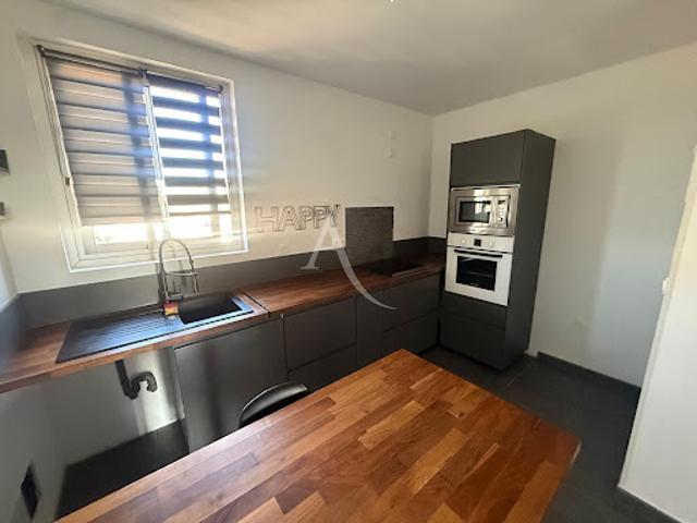 Location Appartement 3 pièces 57.74 m2 Salon de Provence