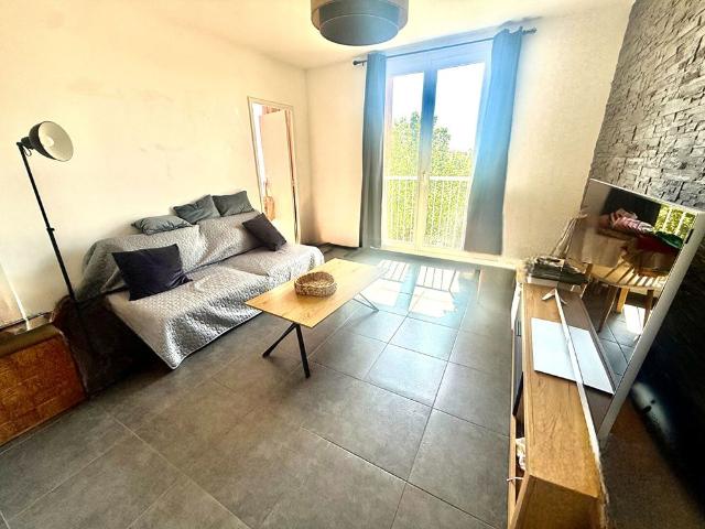 Location appartement 3 pièces, 57.74m², Salon de Provence