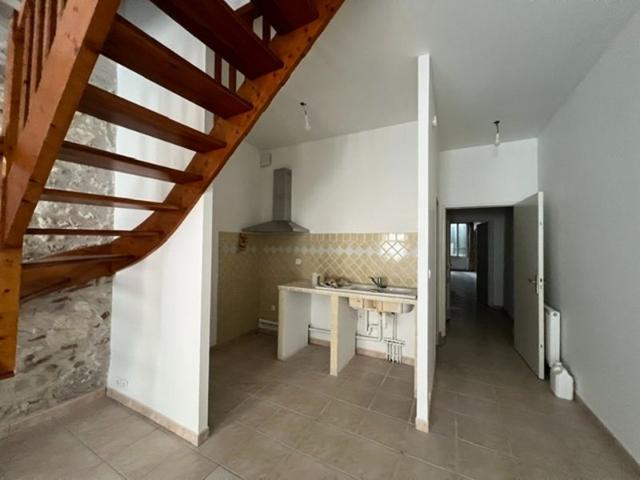 Location appartement 3 pièces, 57.00m², Aiguillon