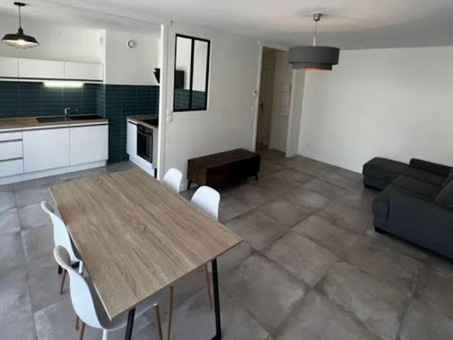 Location Appartement 3 pièces 57 m2 Grenoble