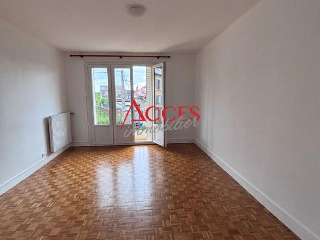 Location Appartement 3 pièces 57m²
