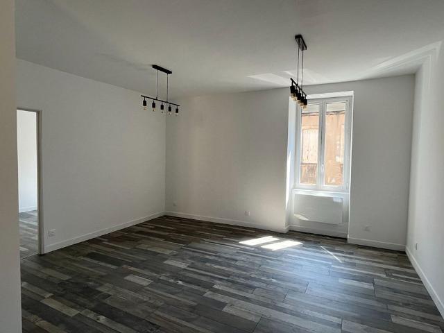 Location Appartement 3 pièces 57m²