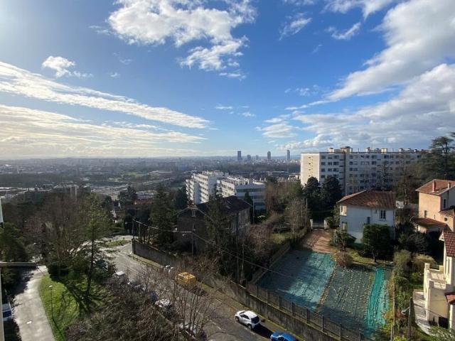 Location Appartement 3 pièces 57m² CALUIRE ET CUIRE 69300