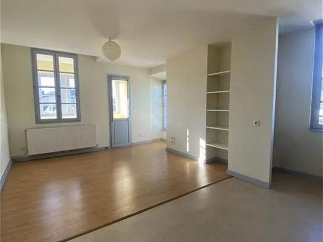 Location appartement 3 pièces 57m² à Tarbes 65000