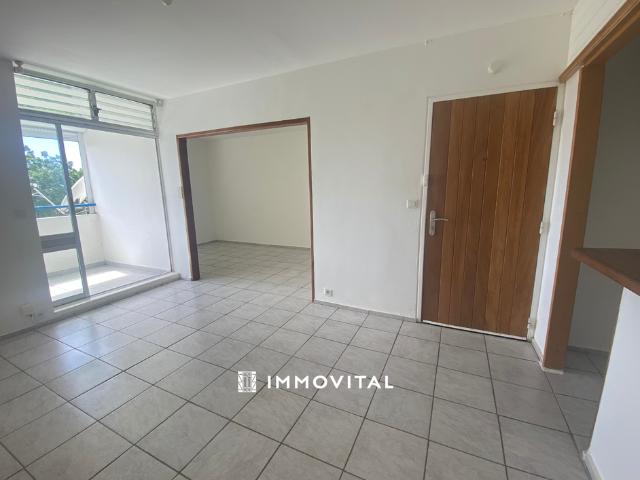Location Appartement 3 pièces 57m² BASSE TERRE 97100