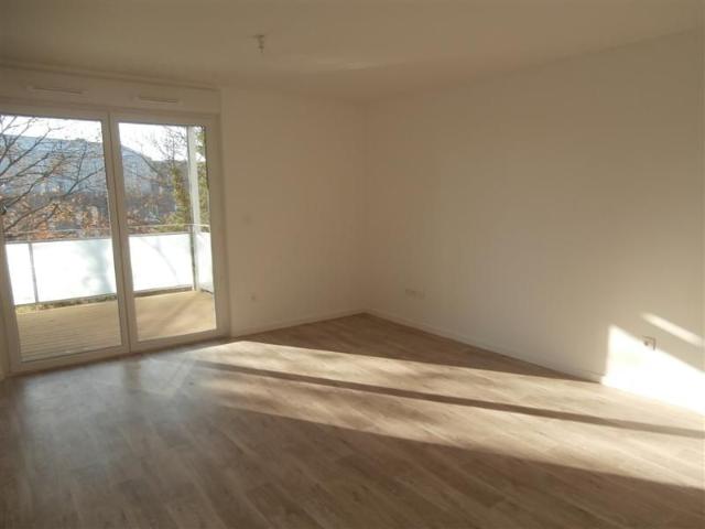 Location Appartement 3 pièces 57m² LA CHAPELLE SUR ERDRE 44240