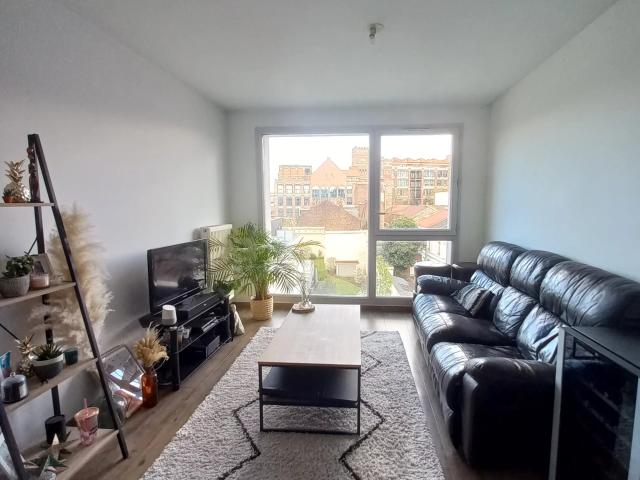 Location Appartement 3 pièces 57m² LILLE 59000