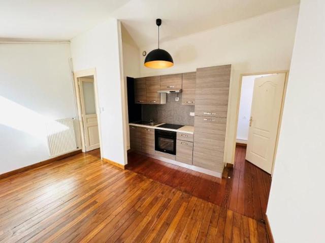 Location Appartement 3 pièces 57m² MACON 71000