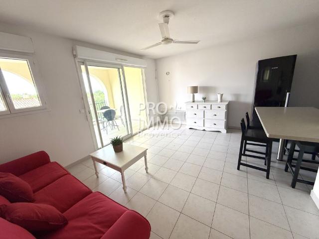 Location Appartement 3 pièces 57m² MALLEMORT 13370