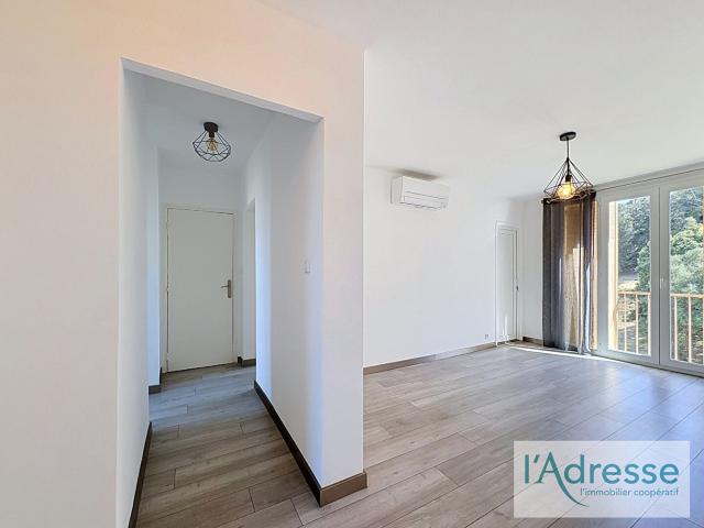 Location appartement 3 pièces, 54.45m², Ajaccio
