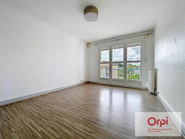 Location Appartement 3 pièces 54 m2 Montluçon