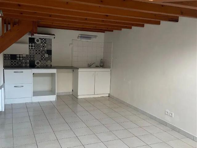 Location appartement 3 pièces 54.03m² à La rochelle 17000