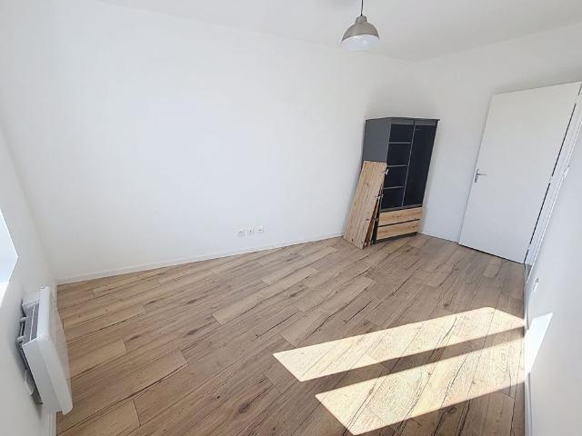 Location appartement 3 pièces, 54.00m², Prayssac