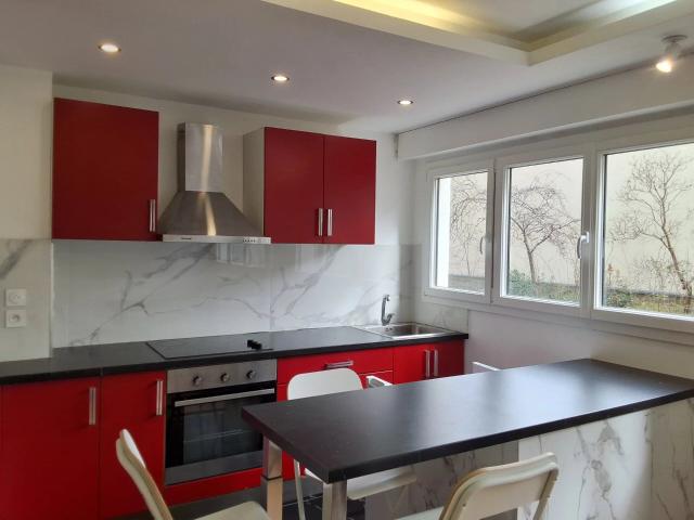 Location Appartement 3 pièces 54 m2 à Courbevoie