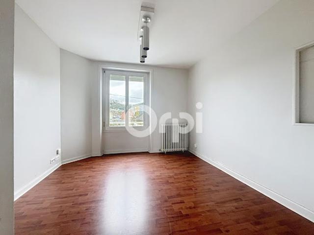 Location Appartement 3 pièces 54 m2 Brive la Gaillarde