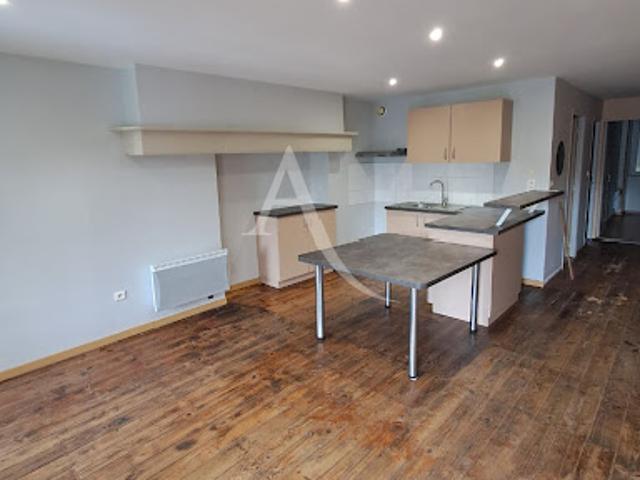 Location Appartement 3 pièces 54 m2 Le Fraysse
