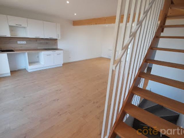 Location Appartement 3 pièces 54 m2 Luc la Primaube