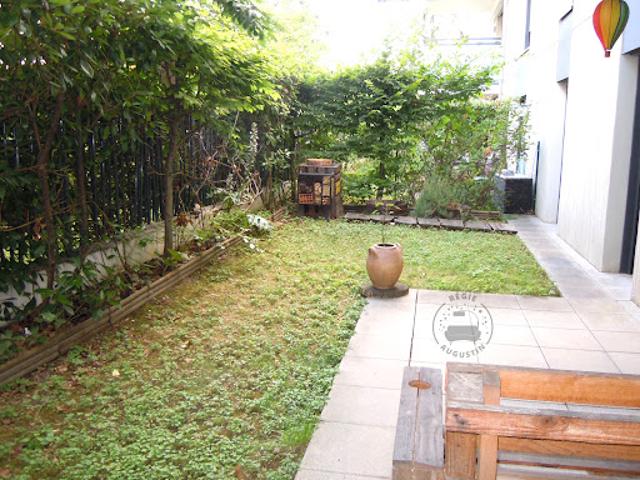 Location Appartement 3 pièces 54 m2 Lyon 8ème