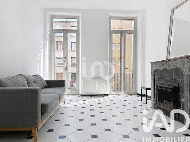 Location Appartement 3 pièces 54 m2 Marseille 3ème